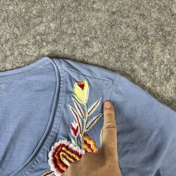 Karyn Seo Shirt Womens Medium Embroidered Floral Cotton V-Neck Tee Flaw - Picture 8 of 8